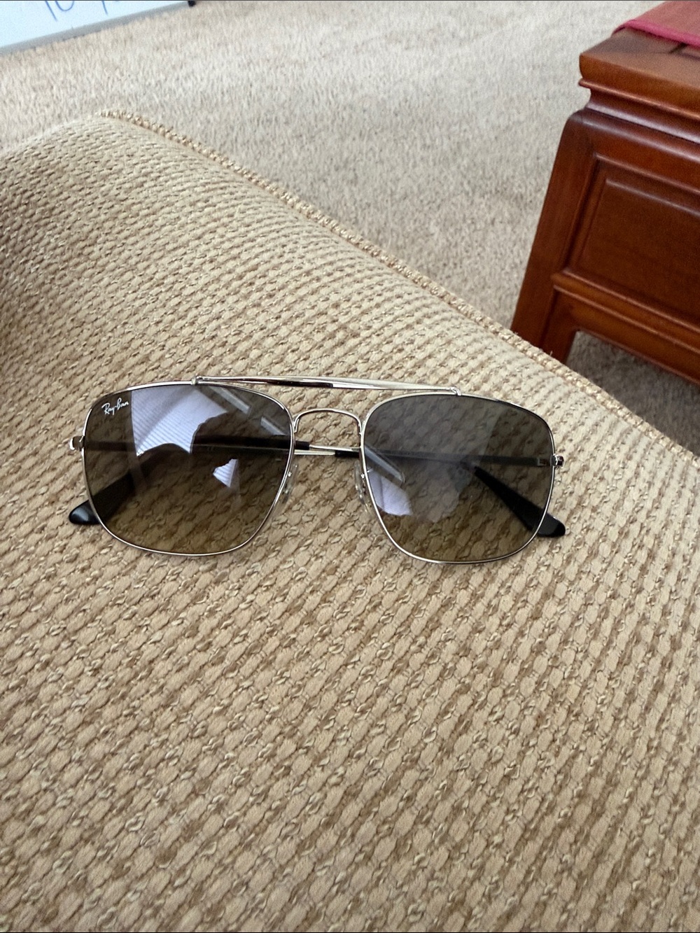 Ray-Ban “colonel” Silver Frame Sunglasses with gradient grey lend